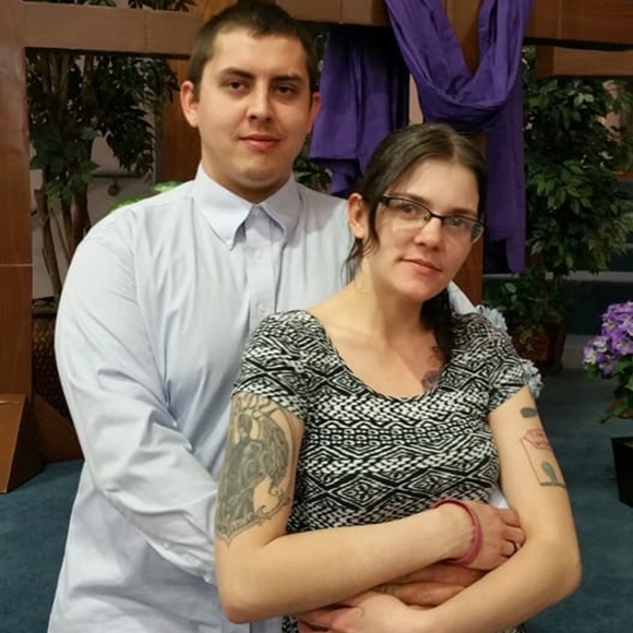 Meet your Posher, Jennifer - Picture 2 of 4